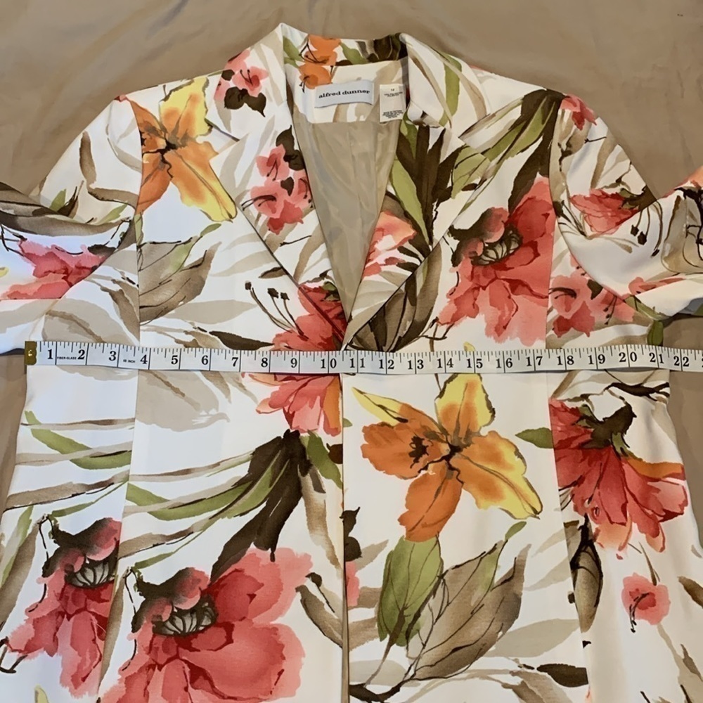 NWOT - Alfred Dunner Buttonless Floral Blazer Size 12 - NWOT - Picture 9 of 16
